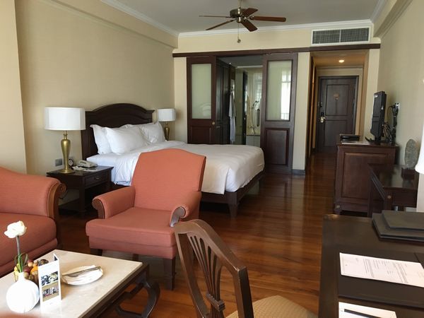 プノンペン、フィットネスジムがあるホテル。ソフィテルプノンペンプキトラーSofitel Phnom Penh Phokeethra