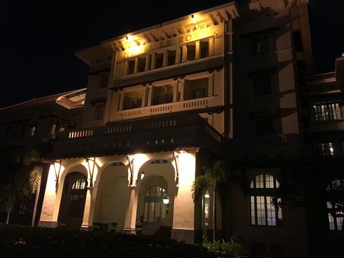 プノンペンのジムのあるホテルAラッフルズホテルルロイヤルRaffles Hotel Le Roya